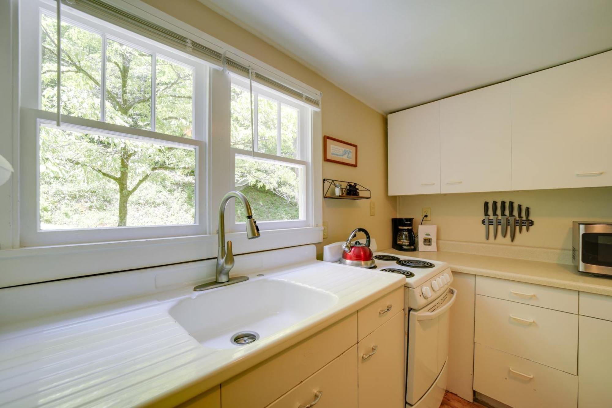 Bryson City Home With Private Fire Pit And Creek! Kültér fotó